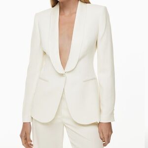 NWOT Wilfred Ivory Asymmetric Bottom Blazer Size S